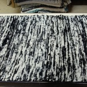 Bézs/Fekete  Fröcskölt 2./2     Bolyhos 70x200 cm